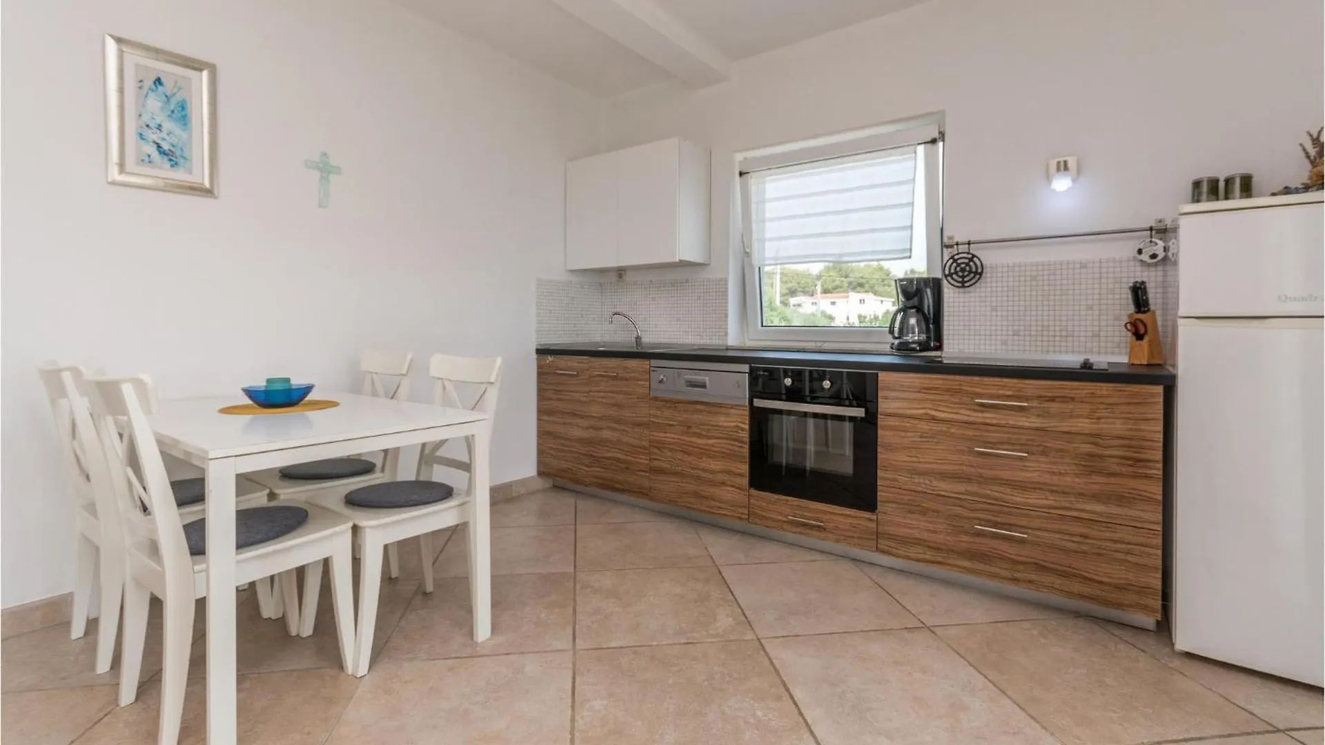 Nyaraló Stunning Home In Dobropoljana With House Sea View