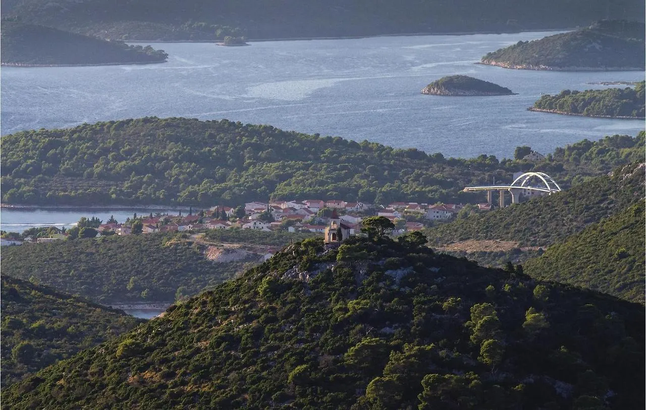 Holiday home Stunning Home In Dobropoljana With House Sea View Croatia
