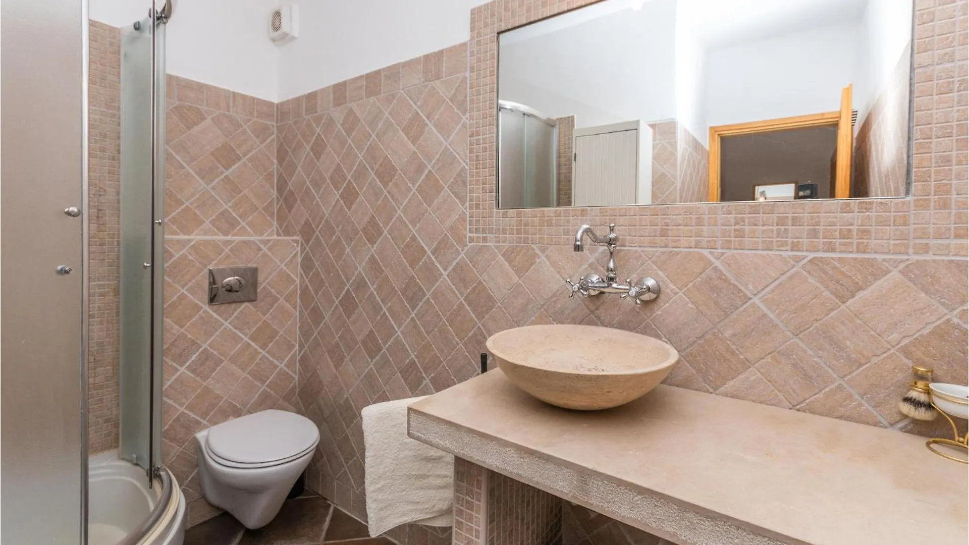 Stunning Home In Dobropoljana With House Sea View Holiday home