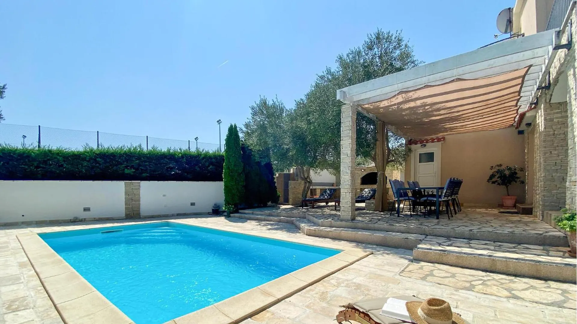 Holiday home Stunning Home In Dobropoljana With House Sea View